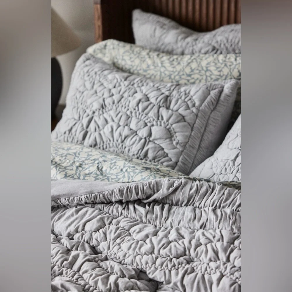 Anthropologie Brooke Heathered Jersey Cotton Quilt Size Cal King NWT